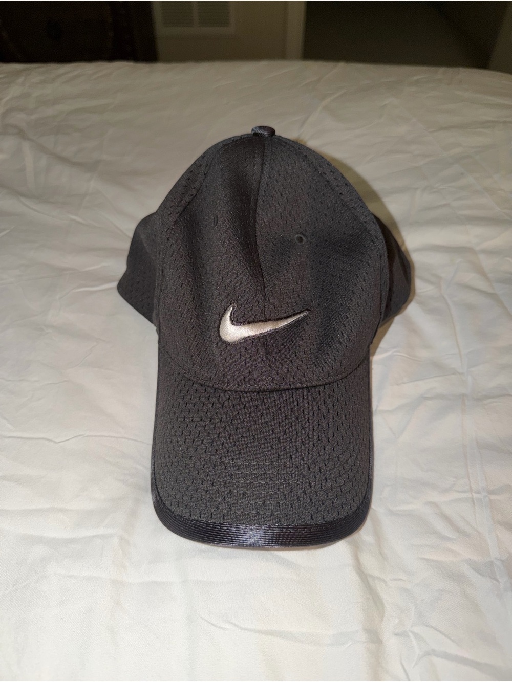 Nike Dri-FIT mesh athletic baseball cap